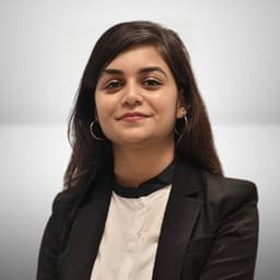 CA Vanshika Giria