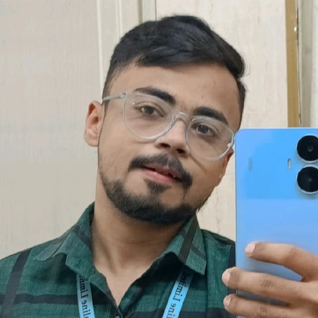 Vasu Saxena