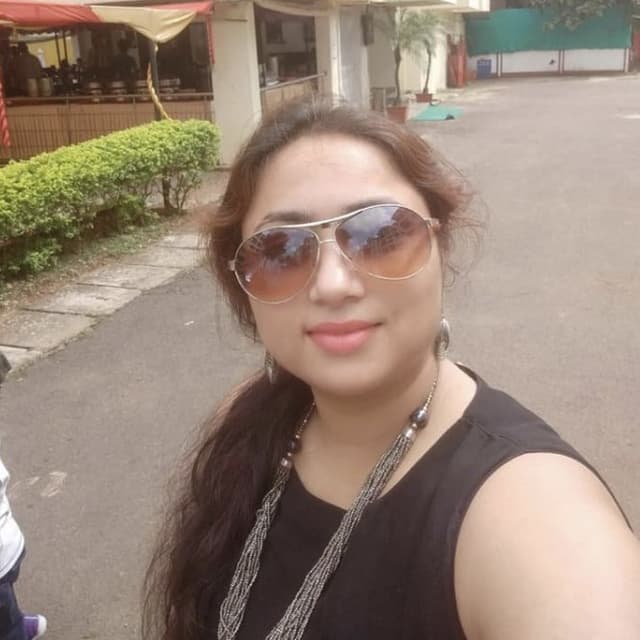Veera Saxena