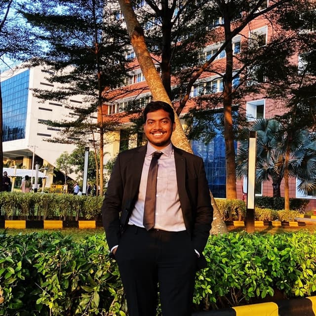 Venkat Amith Woonna