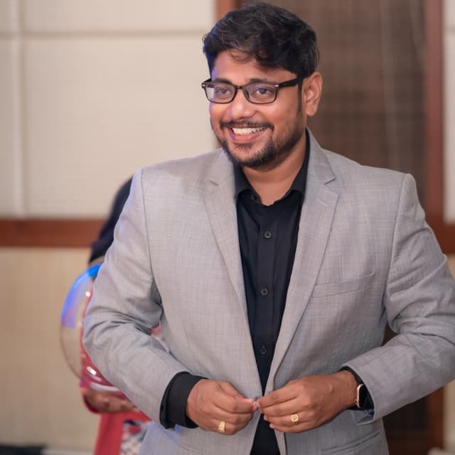 Vignesh Waran