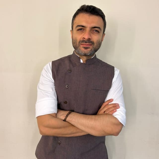 Viivek Mashru