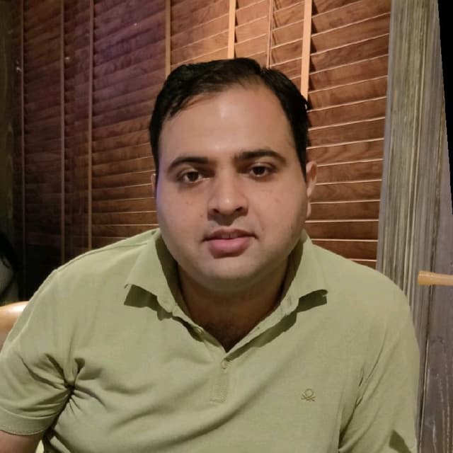 VIKAS SALUJA