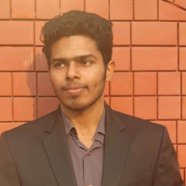 Vikneswaran R S