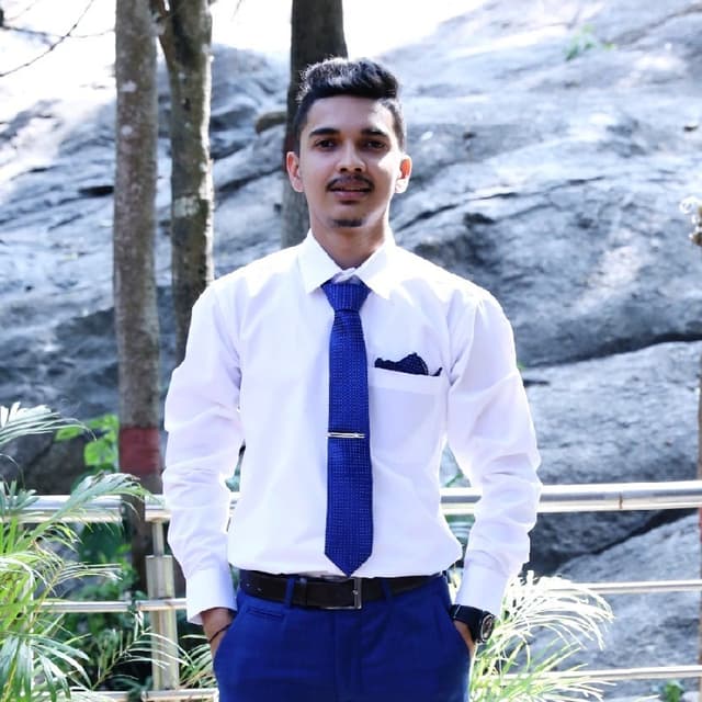 Vinayak  R Bhat