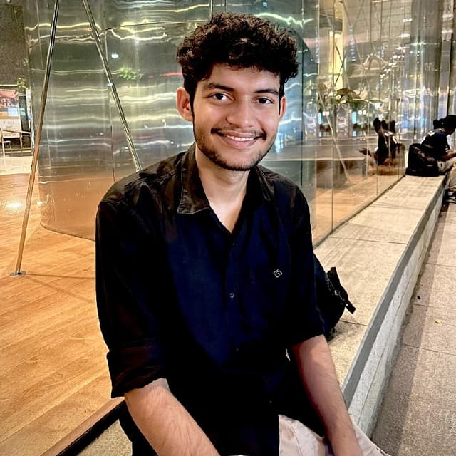 Vinay Lohan