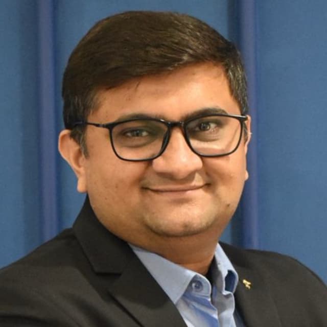 Vinay Sreenivasan