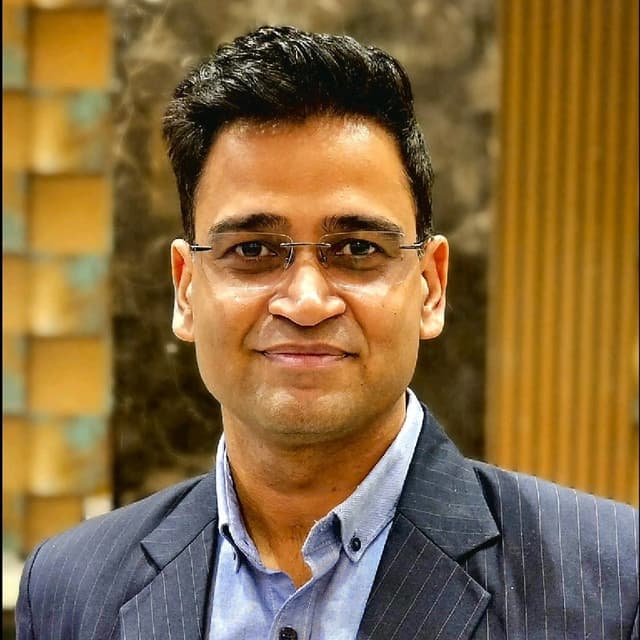 Vipin Kapooria