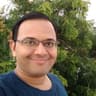 Viral Lalakia