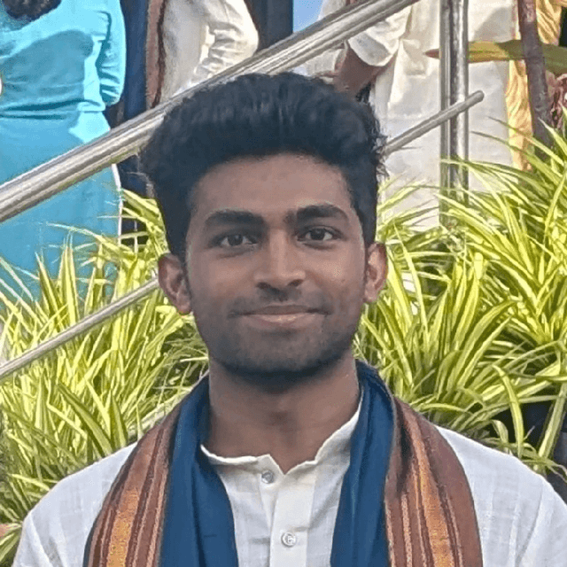 Vishva Saravanan R