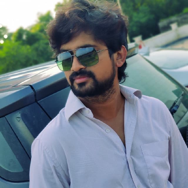 Vivek Dixit