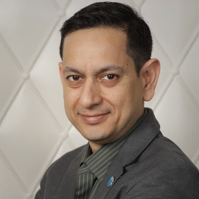 Vivek Kotru