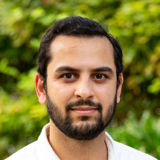 Vivek K.