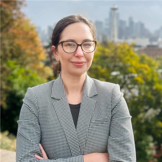 Yana Shombina