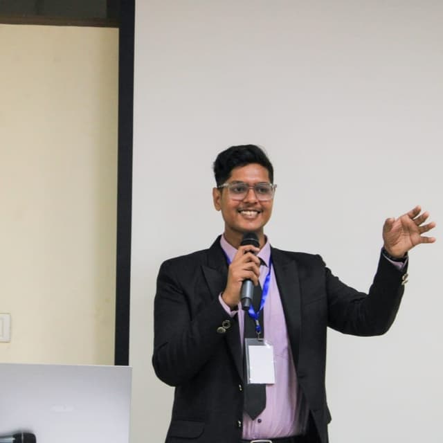 Yashwardhan Jha