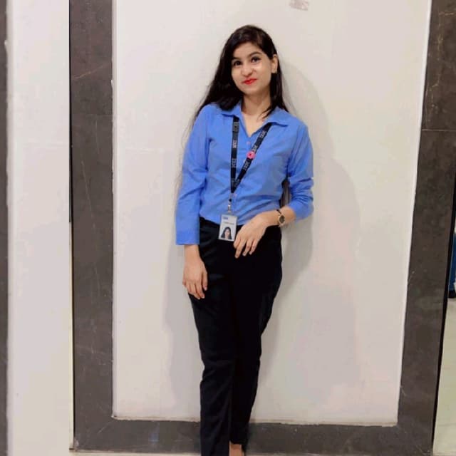 Yasmin Khan