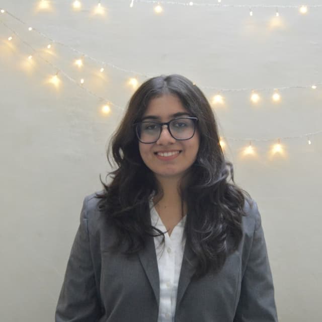 Yesha Majmundar