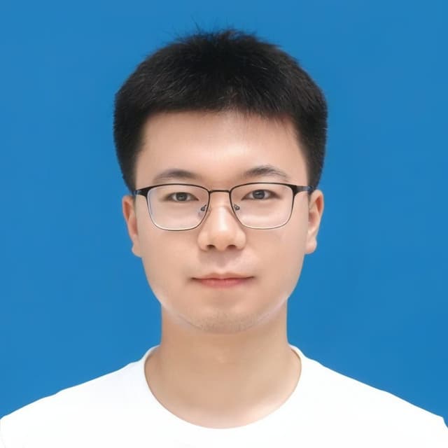 国华 尹