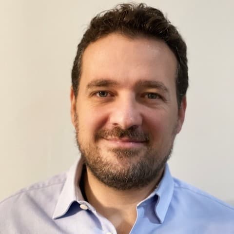 Yoav D.