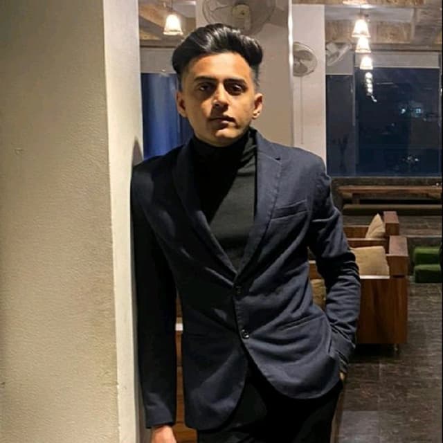 Yogesh  Deshpande