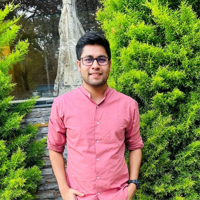 Yogendra Saxena