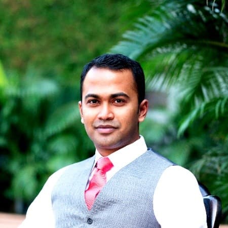 Yogeshwaran Ramakrishnan