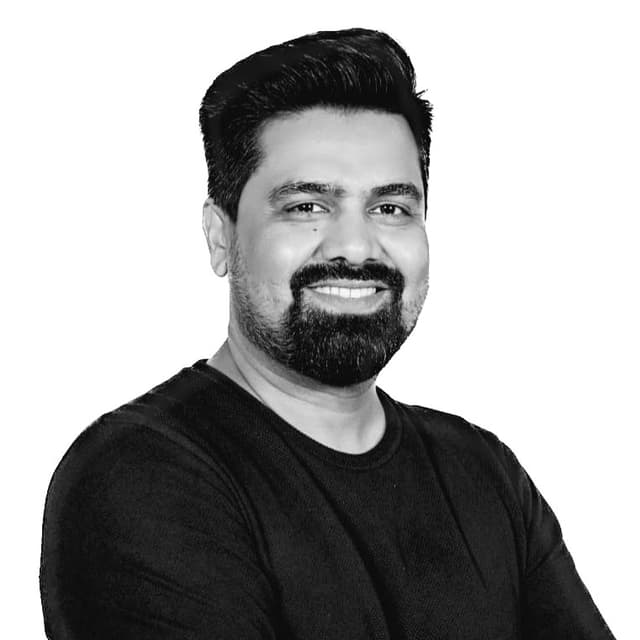 Zeeshan Saeed