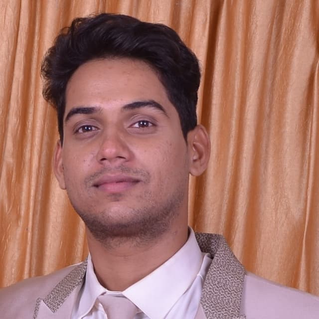 Raj Vadhavkar