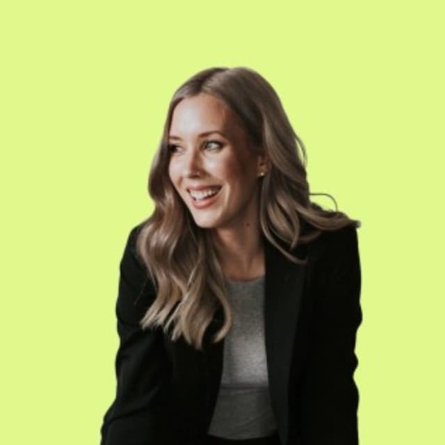 Zoë Hall
