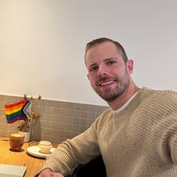 Zachary Smith 🌈